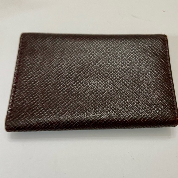 Louis Vuitton Brown Taiga Leather 6-Hooks Key Case - Picture 8 of 12